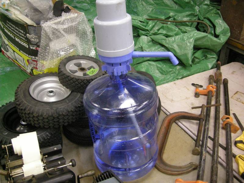 lot 326 image: Water Dispenser Pump