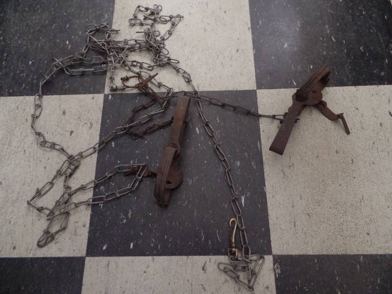 2 antique small animal traps.