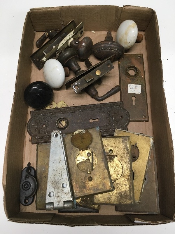 Doorknobs, Outlet Covers, Keyhole Panels