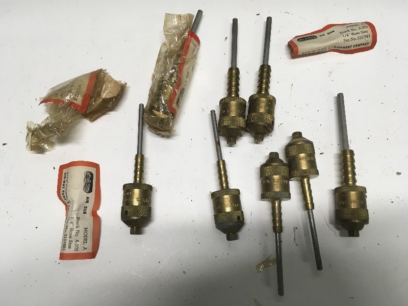 7 Air-O-Chek Air Gun Sprayers