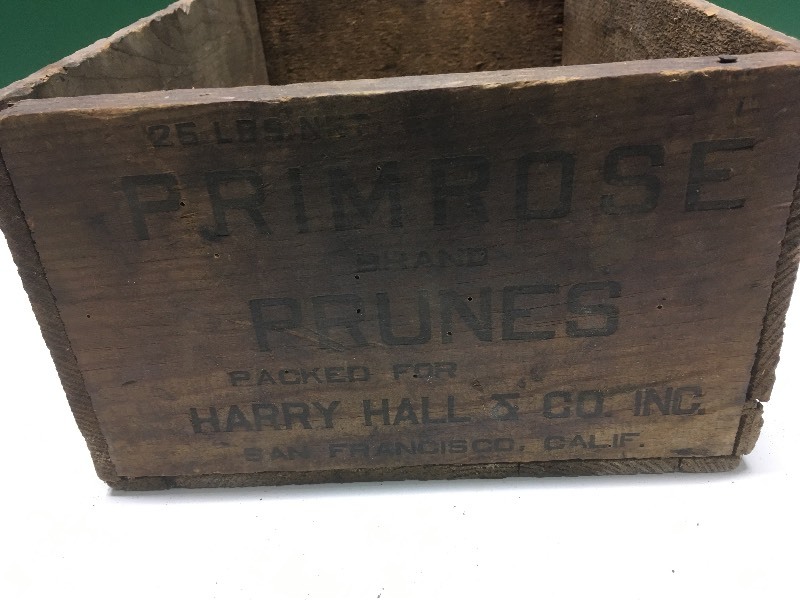 Wooden Box Primrose Prunes 25 lbs