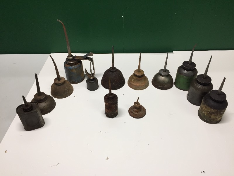 Oil Cans - 10 Vintage