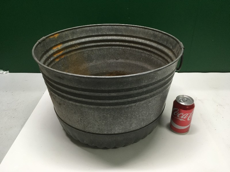 Metal Wash Tub Pail