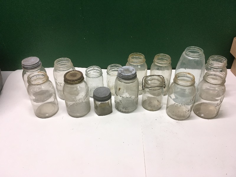 14 Clear Glass Mason Jars