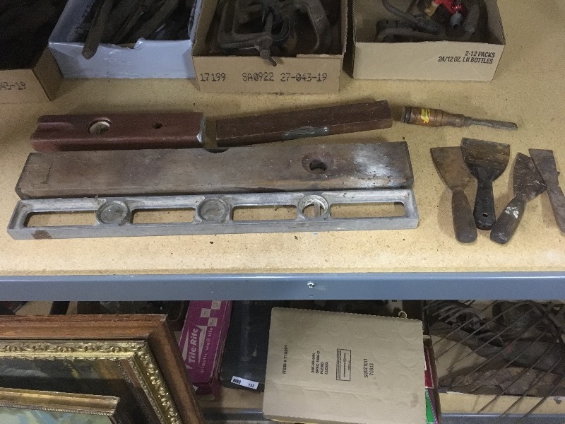 Levels & Putty Knives