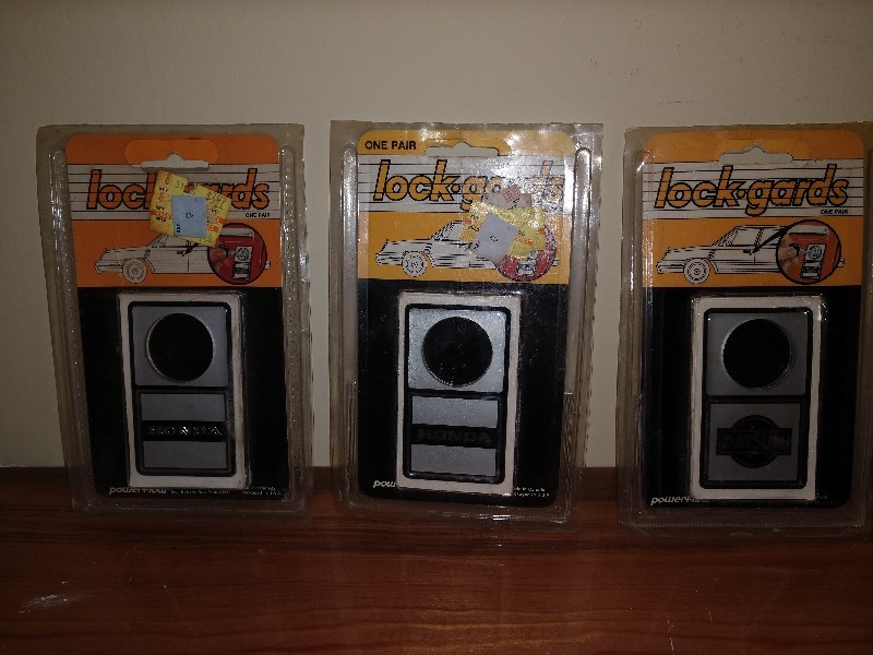 lot 63 image: Vintage Lockgards (Honda, Datsun, Toyota)