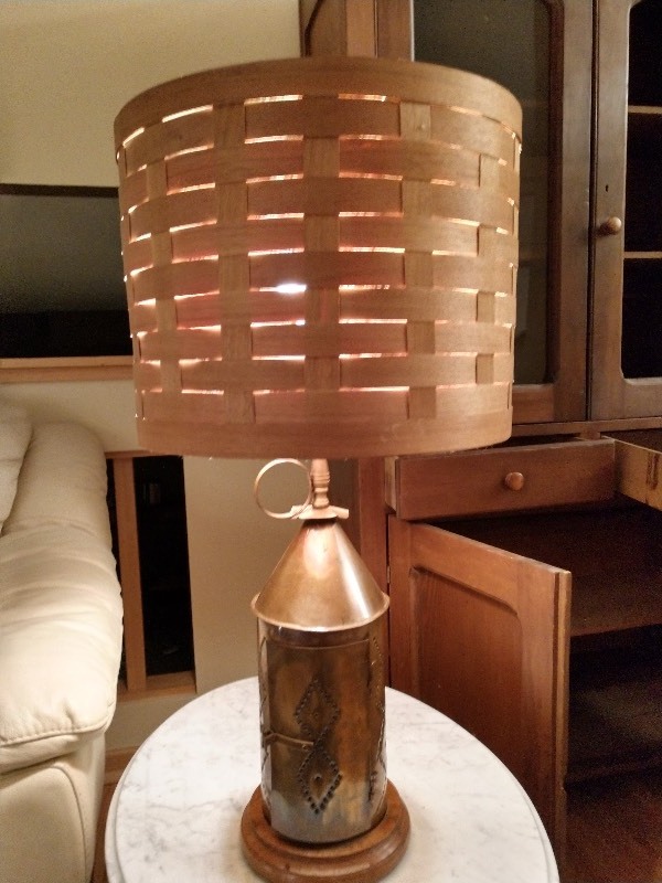 lot 104 image: Copper Lamp Base w Latticed Wood Lamp Shade