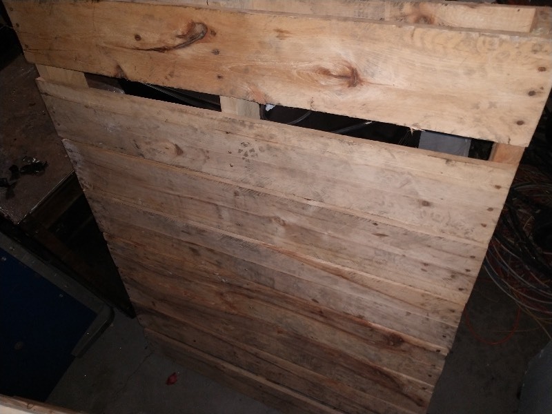 lot 145 image: Two Wood Pallets