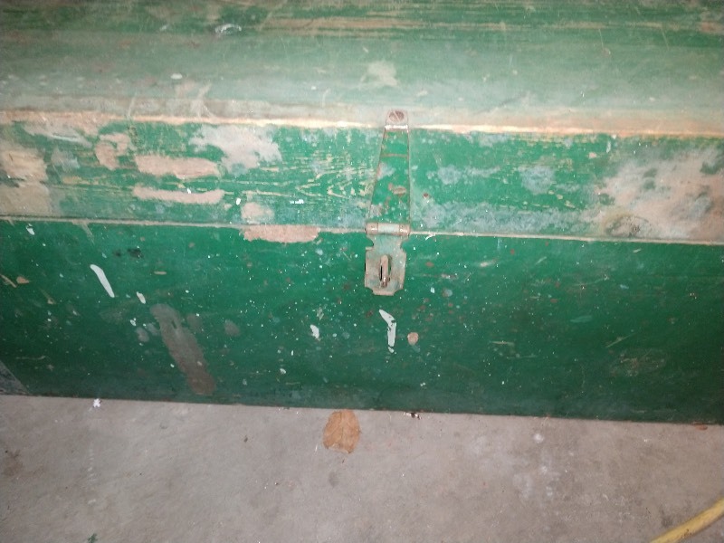 lot 146 image: Vintage Wood Box and Shelf