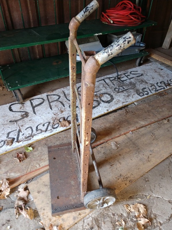 lot 160 image: Heavy Duty Hand Truck
