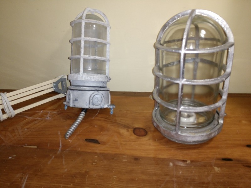 lot 164 image: Caged Ceiling Lights (2) and Multi-Joint Workbench Light