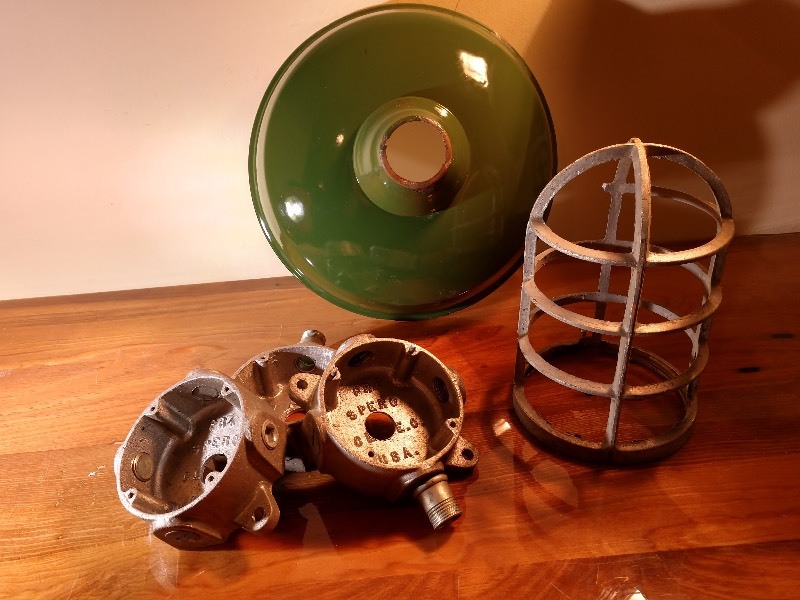 lot 172 image: Green Industrial Light, Spero Light Cage and Parts