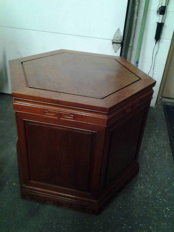 lot 5 image: Vintage George Zee 1960s Asian Inspired Hexagon Storage End Table