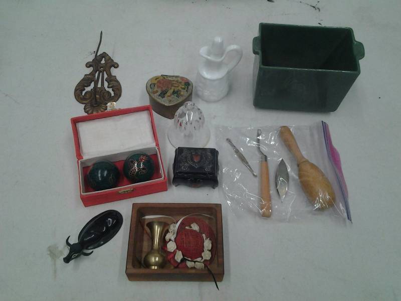 lot 25 image: Haeger Pottery, Trinket Boxes, Bells, Misc. Collectibles