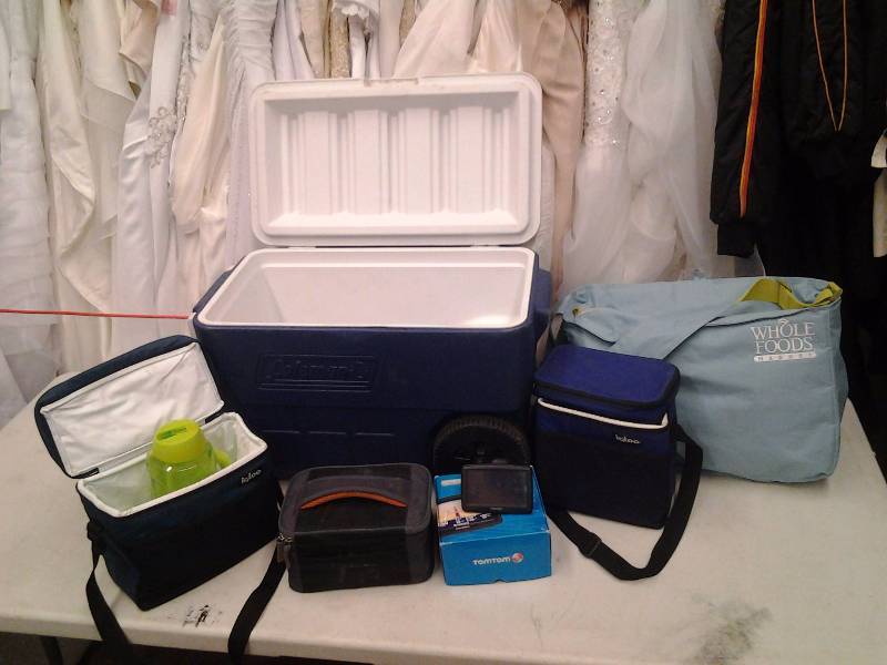 lot 47 image: Tom Tom GPS, Cooler, Insulated Bags