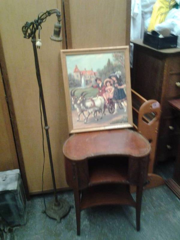 lot 65 image: Small Kidney Shaped Table 22x26, Cast Floor Lamp, Vintage Picture 18x22