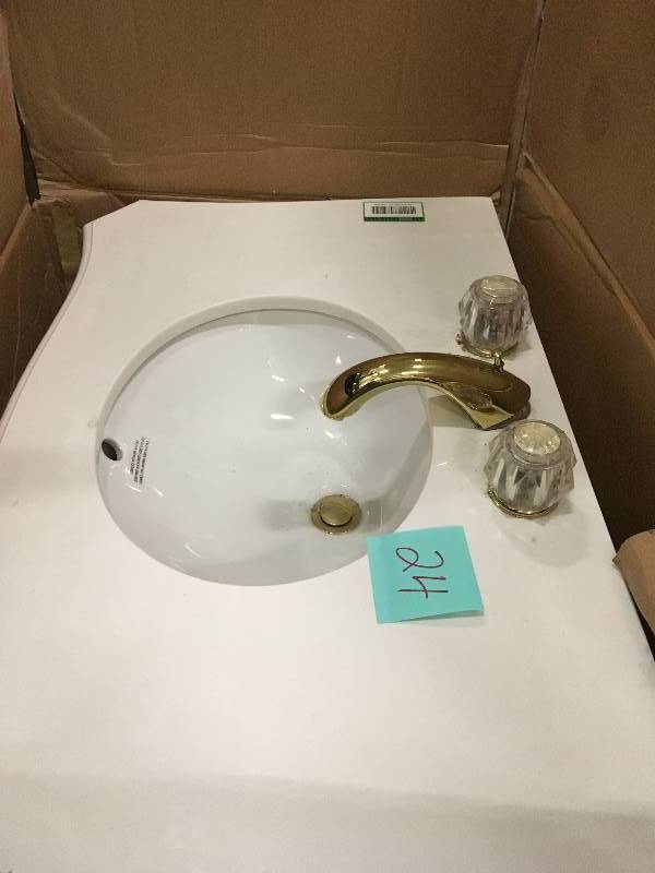 lot 24 image: Home Decorators Collection Winslow 33 in. Single Vanity - Open Box