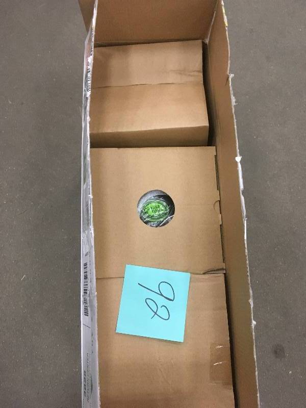 lot 92 image: FoodSaver Fm2000 Vacuum Sealing System - open box