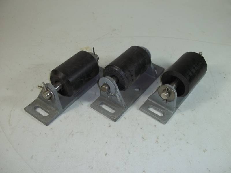 lot 37 image: 3 heavy duty roller