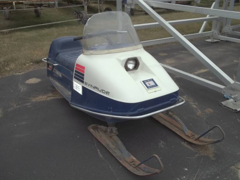 Classic Evinrude Snowmobile | Advanced Sales Consignment Auction #219 ...