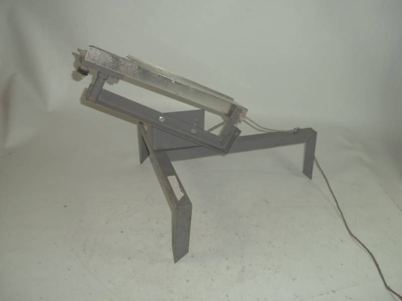 lot 110 image: trap Thrower