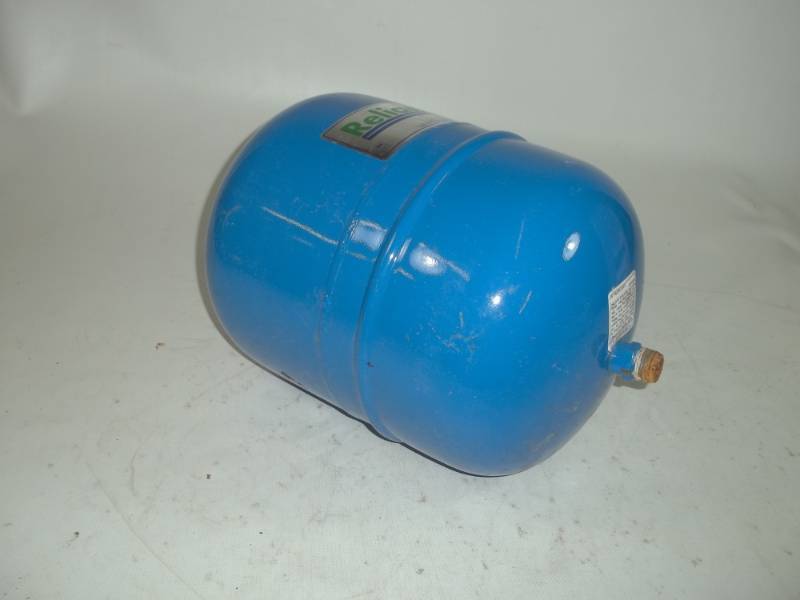 lot 125 image: Pressure Tank