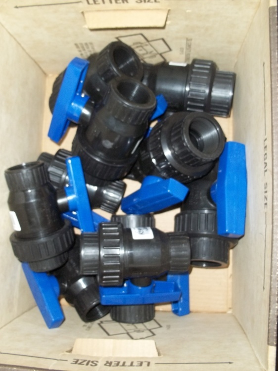 lot 149 image: SGL Union Valves