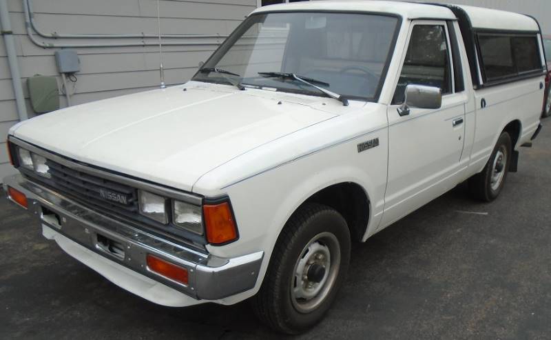 1986 Nissan Pickup LOW RESERVE