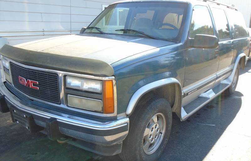 1993 GMC Suburban No Reserve