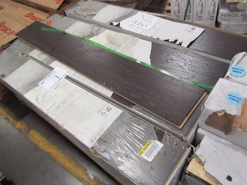 Home Decorators Collection Stanhope Hickory 8 mm Thick x 7-2/3 in. Wide x 50-5/8 in. Length Laminate Flooring (21.48 sq. ft. / case)