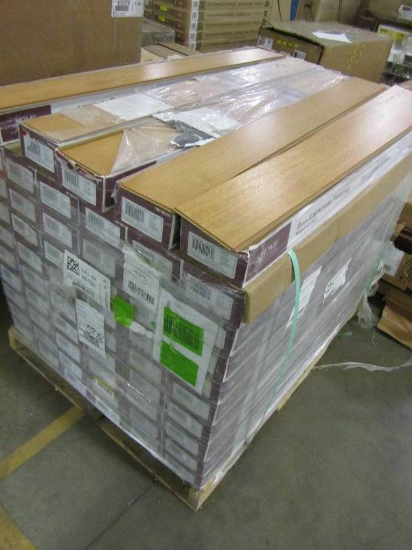 lot 8 image: Home Decorators Collection Natural Oak 8 mm Thick x 4-2932 in. Wide x 47-58 in. Length Laminate Flooring (16.28 sq. ft.  case)
