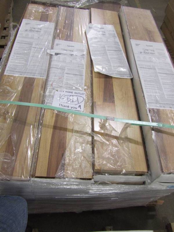 lot 9 image: Home Decorators Collection Colburn Maple 12 mm Thick x 7-78 in. Wide x 47-1732 in. Length Laminate Flooring (15.59 sq. ft.  case)