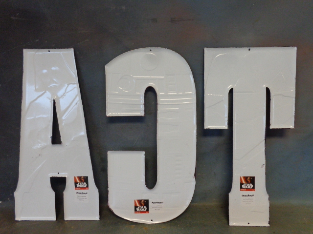 lot 33 image: Metal Star Wars Signs