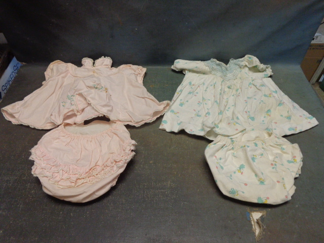 lot 44 image: Doll or Baby Clothes