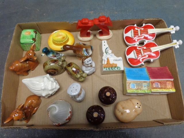 lot 48 image: Salt and Pepper Shakers