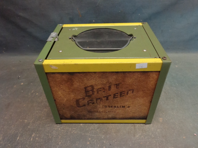 lot 78 image: Vintage Bait Canteen