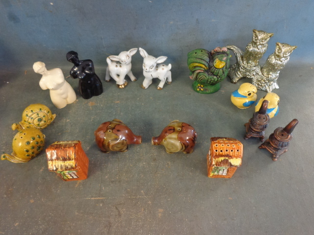 lot 85 image: Salt and Pepper Shakers