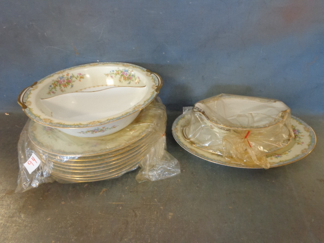 lot 94 image: Noritake China