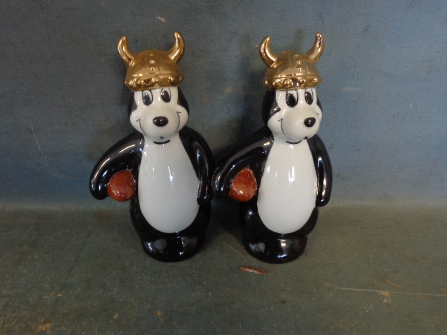 lot 97 image: Salt and Pepper Shakers