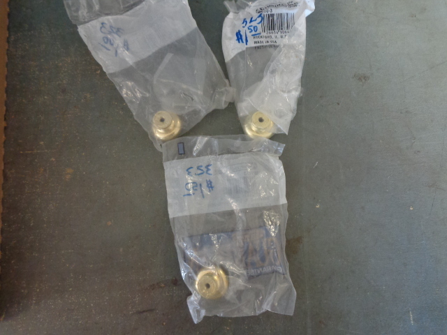 lot 153 image: Cabinet Hardware