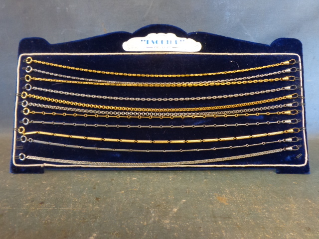 lot 162 image: Jewelry Chains