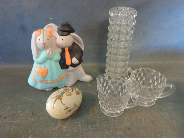 lot 169 image: Glass ware