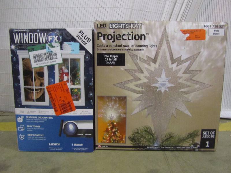 lot 26 image: LightShow 17.91 in. Lighted Projection Tree Topper-Kaleidoscope WindowFX Plus 2017 Projector