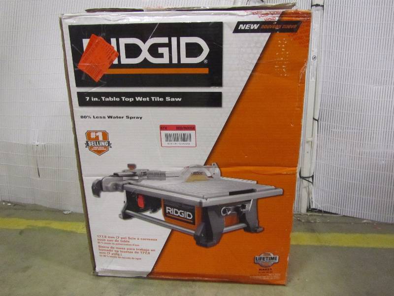 lot 77 image: RIDGID 120-Volt 7 in. Table Top Wet Tile Saw
