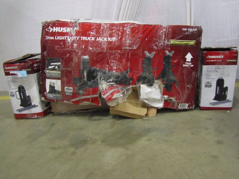 lot 84 image: Husky 6-Ton Bottle Jack 12-Ton Bottle Jack 3-Ton Light Duty Truck Jack Kit