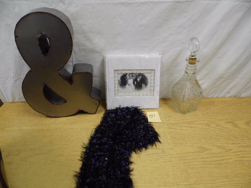 lot 54 image: Wedding Book - Misc