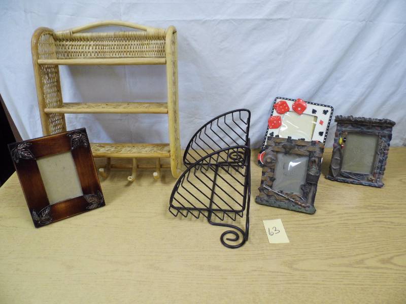 lot 63 image: Shelves - Frames