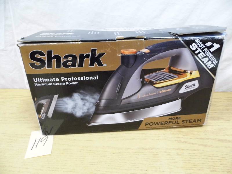 lot 119 image: Store Return - Shark Iron