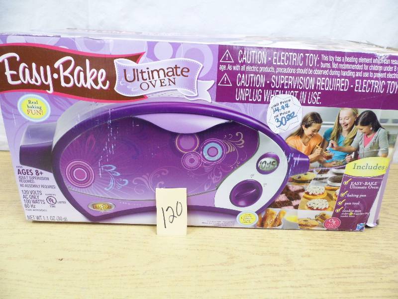 lot 120 image: Store Return - Easy Bake Oven