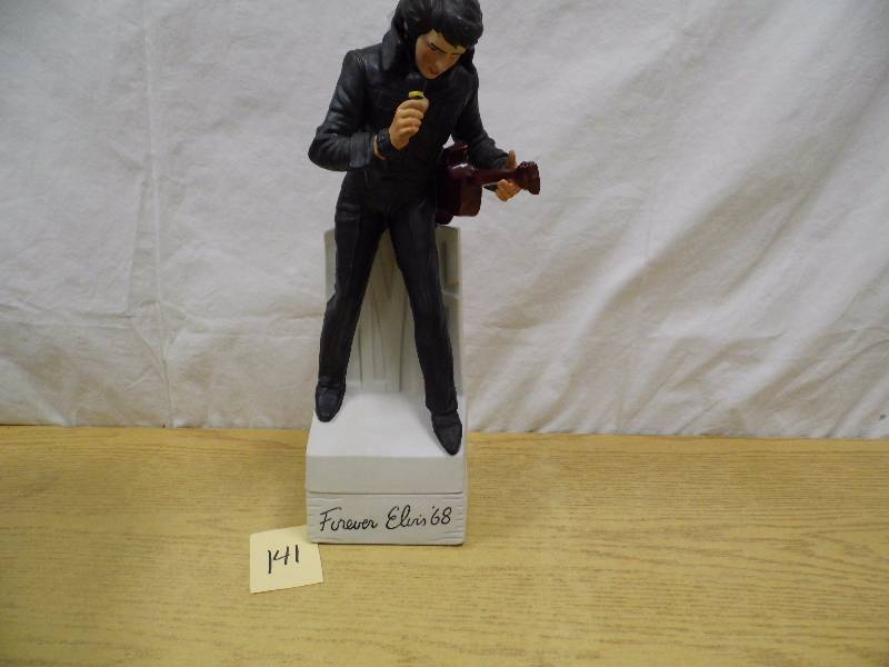 lot 141 image: Elvis Decanter